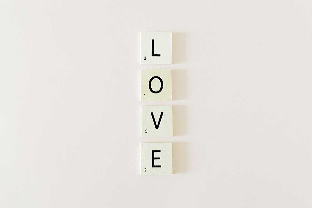 scrabble pieces that spell love